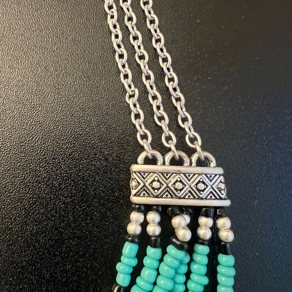 Southwestern Exotic Faux Turquoise & Crystal Beaded Western Statement Necklace - Picture 3 of 8